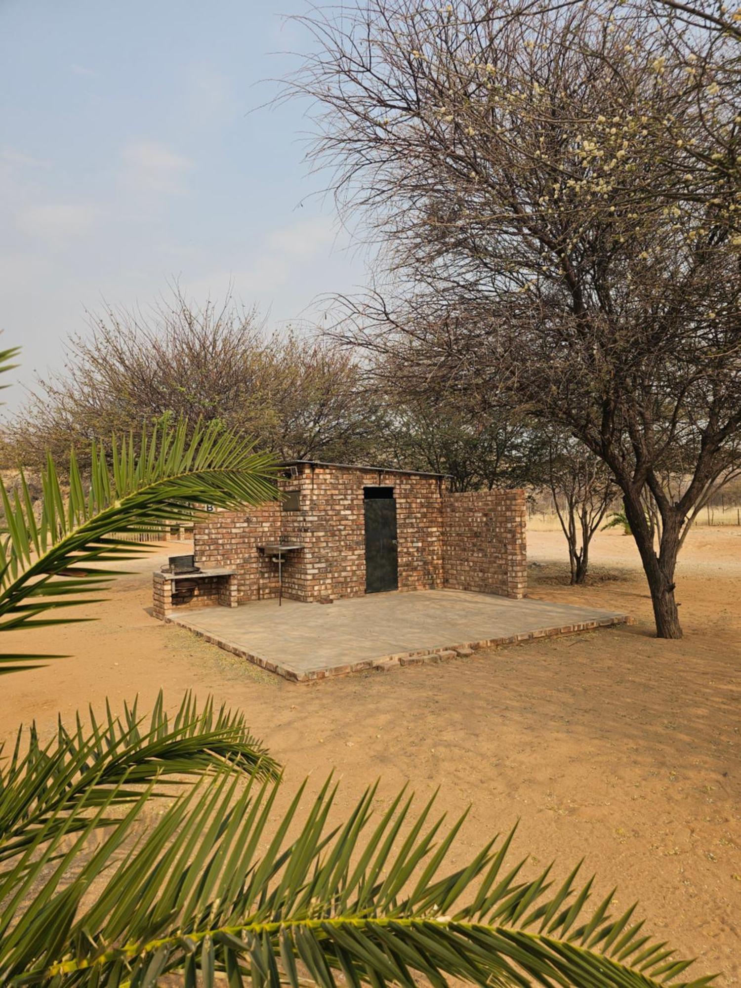 Kaoko Bush Lodge Kamanjab المظهر الخارجي الصورة