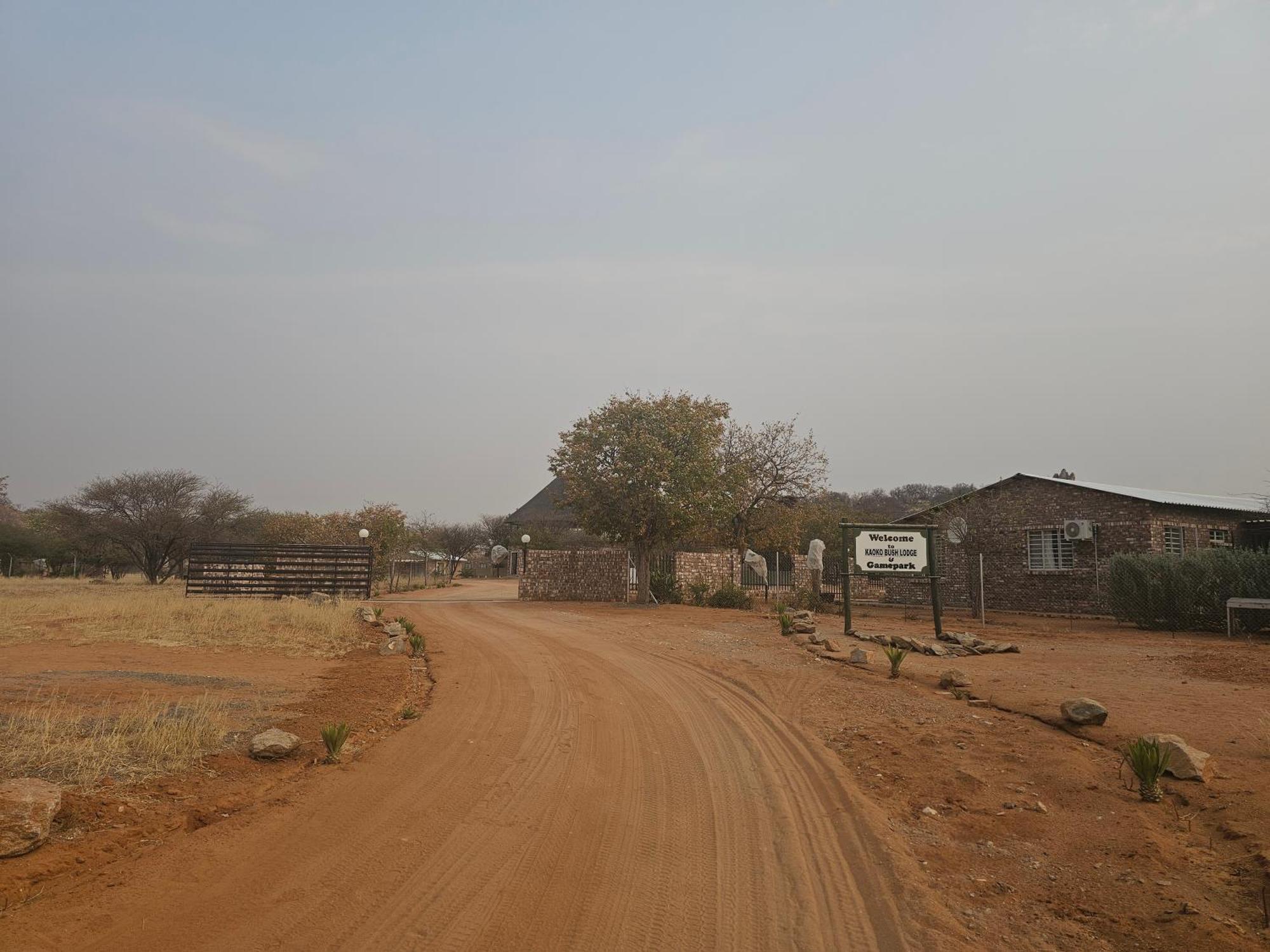 Kaoko Bush Lodge Kamanjab المظهر الخارجي الصورة