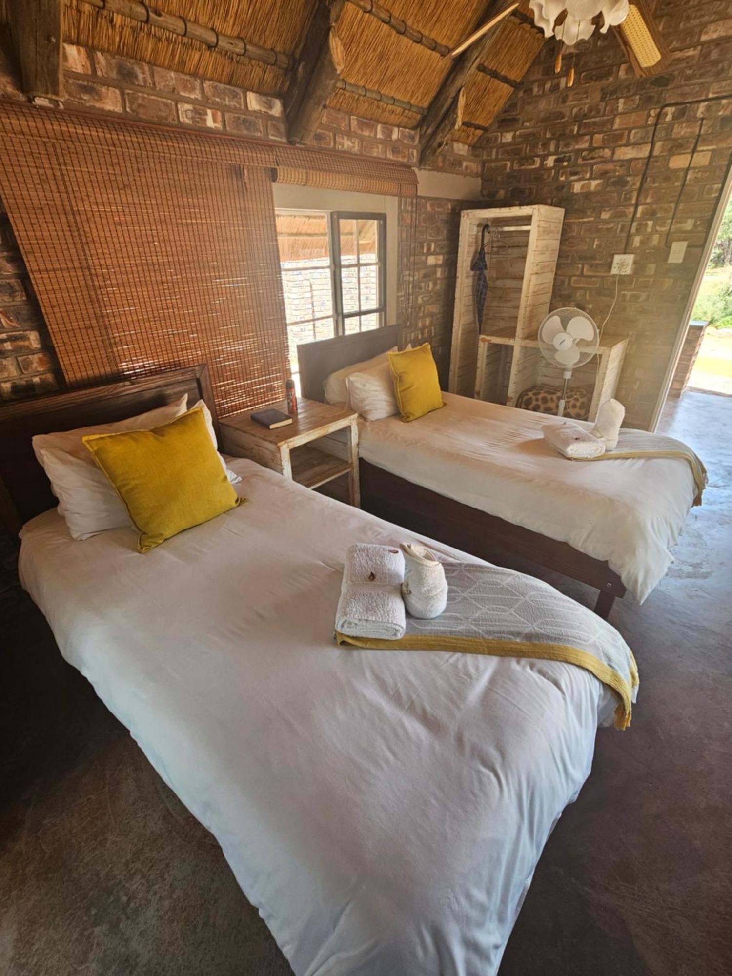 Kaoko Bush Lodge Kamanjab المظهر الخارجي الصورة