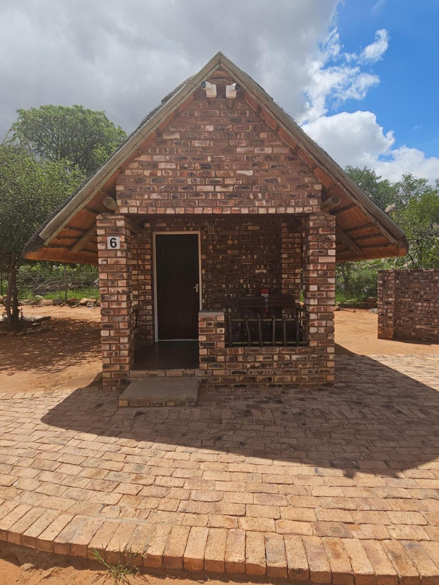 Kaoko Bush Lodge Kamanjab المظهر الخارجي الصورة