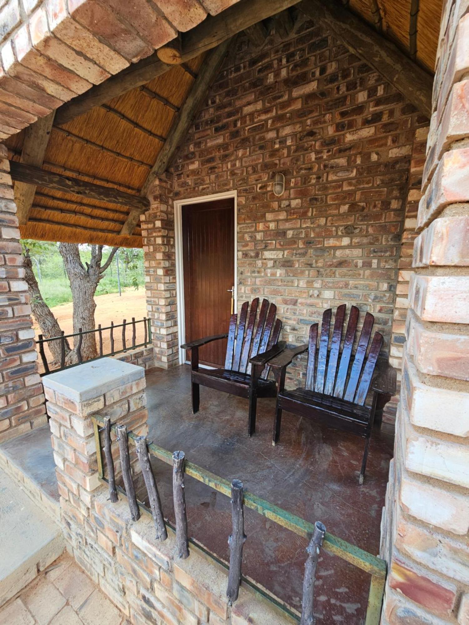 Kaoko Bush Lodge Kamanjab المظهر الخارجي الصورة